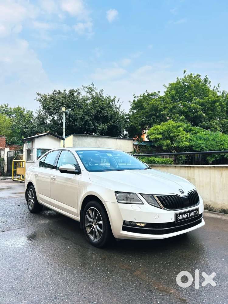 Skoda Octavia, 2018, Petrol