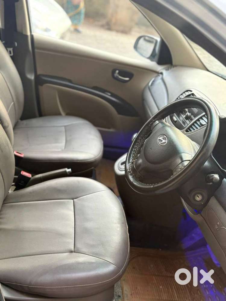 Hyundai I10 Sportz At, 2012, Petrol