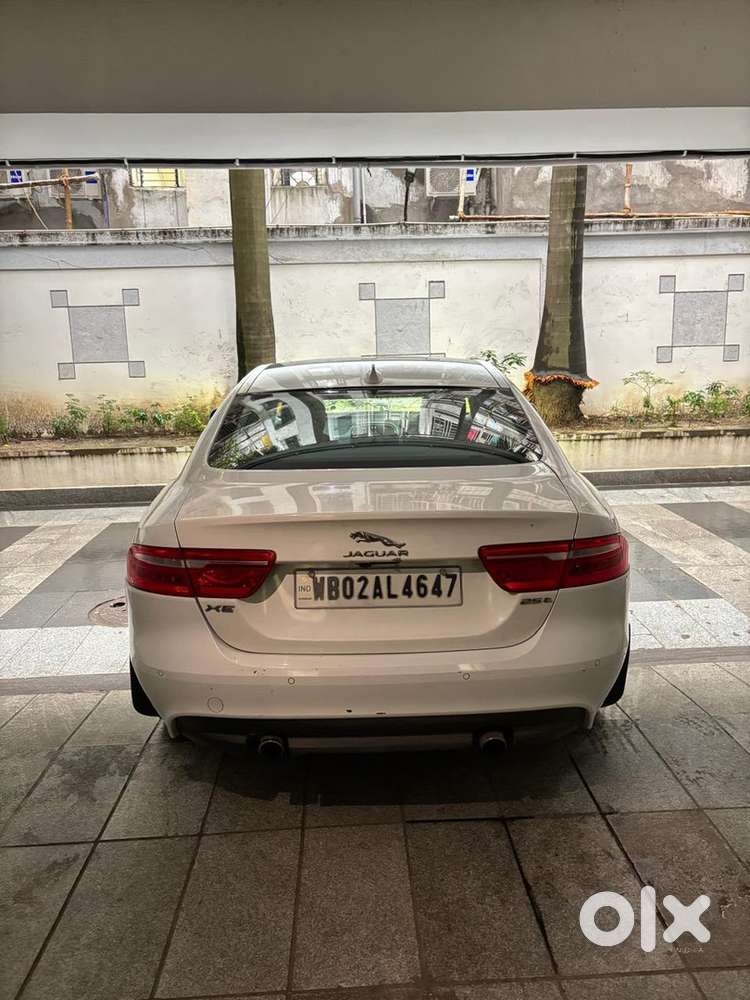 2017 Jaguar Xe Prestige Petrol Automatic