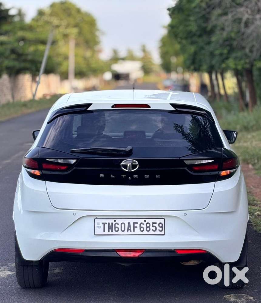 Tata Altroz, 2020, Petrol