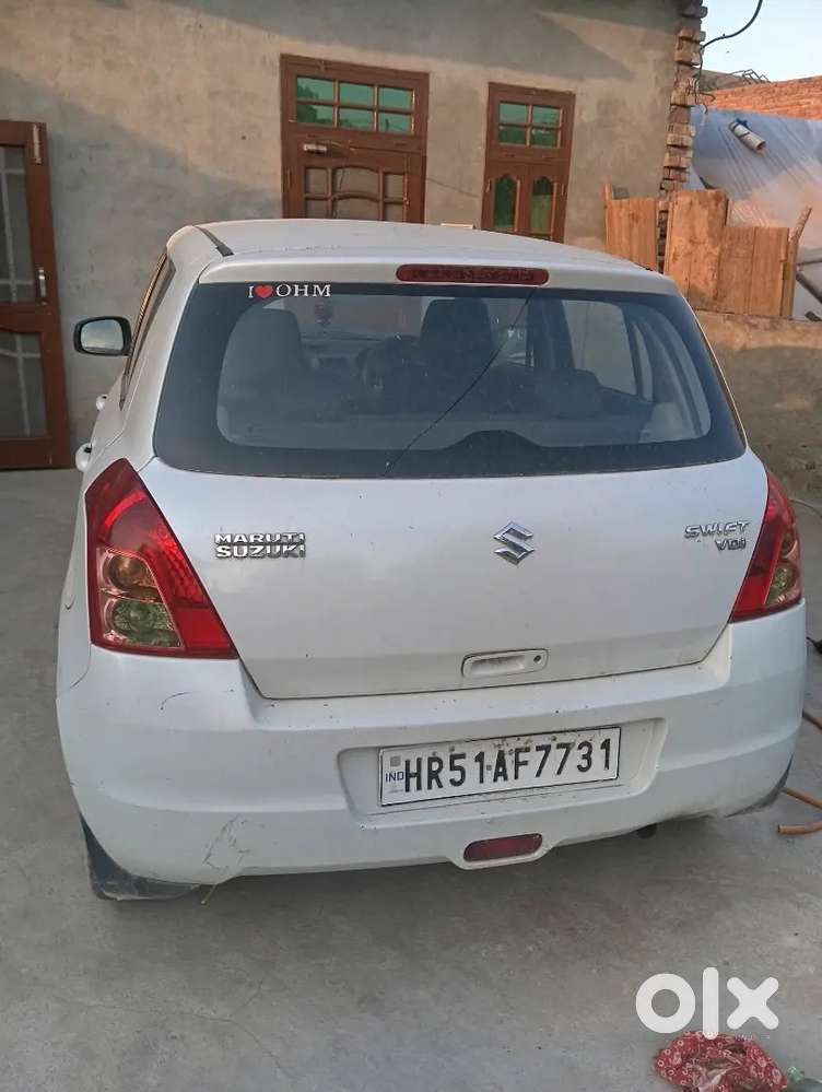 Maruti Suzuki Swift 2009 Diesel 100000 Km Driven