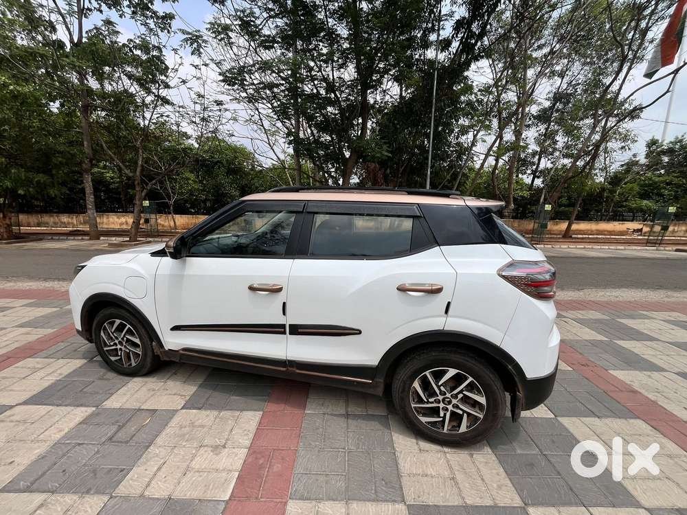 Mahindra Xuv400 Ev, 2023, Electric