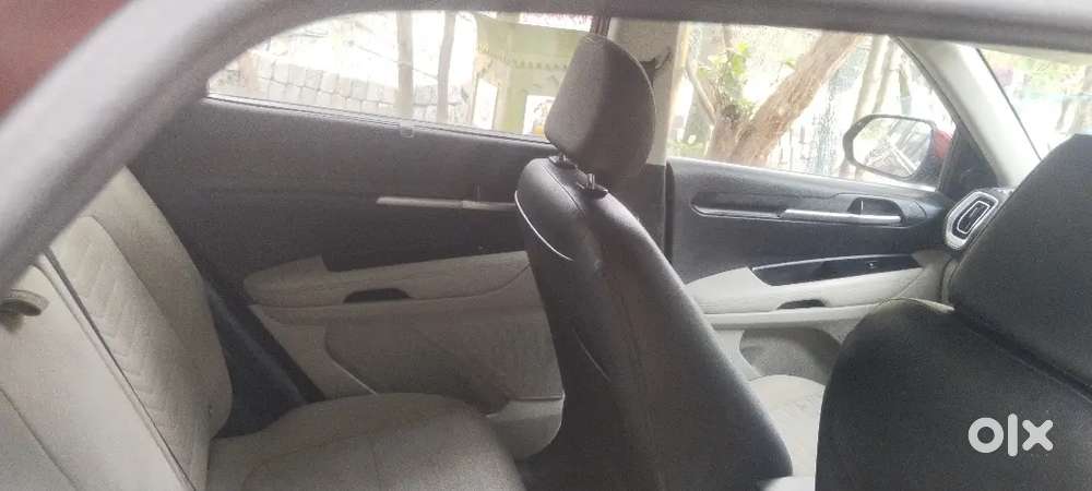 Kia Sonet 2024 Petrol Well Maintained