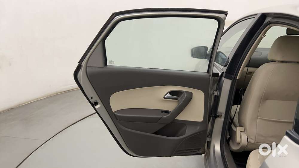 Volkswagen Vento 2010-2013 Petrol Highline, 2013, Petrol