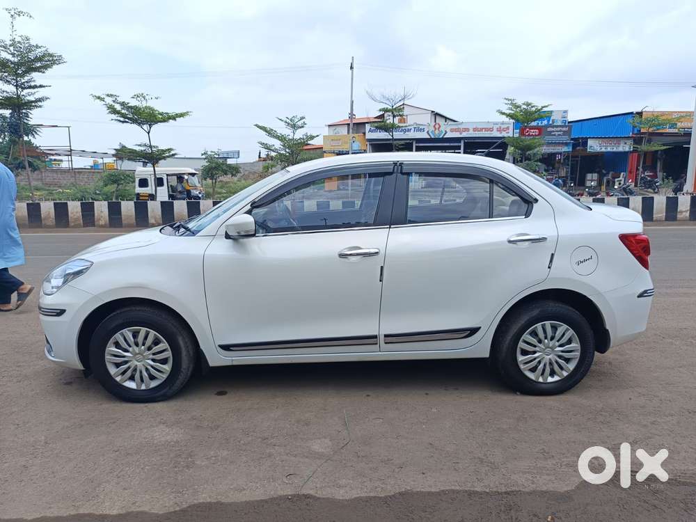 Maruti Suzuki Swift Dzire Vxi Optional, 2020, Petrol