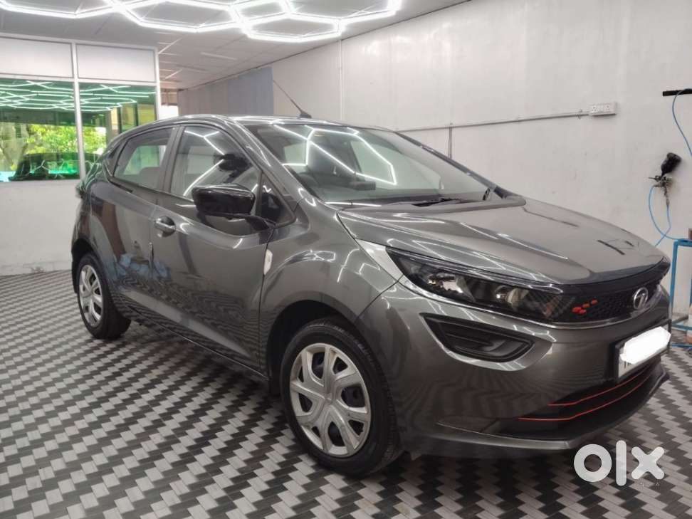 Tata Altroz 1.2 Xm Plus, 2022, Petrol