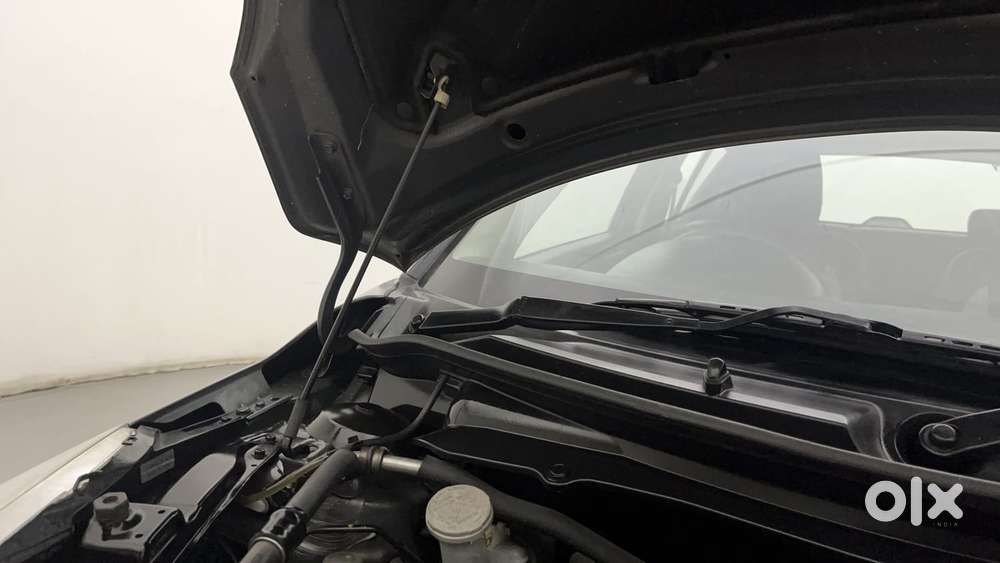 Maruti Suzuki Swift Vvt Vxi, 2015, Petrol