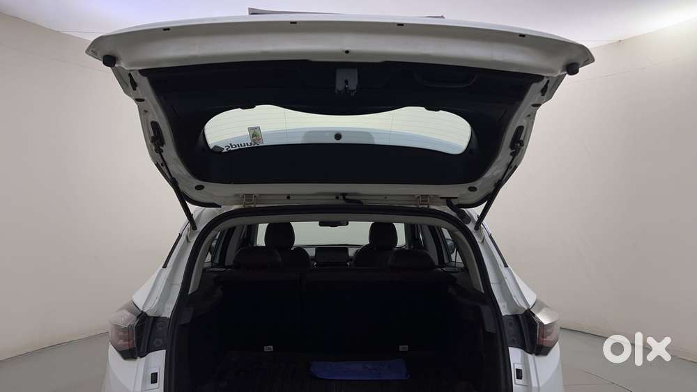 Tata Harrier 2.0 Kryotec Xza Plus (o) Red Dark Edition, 2023, Diesel