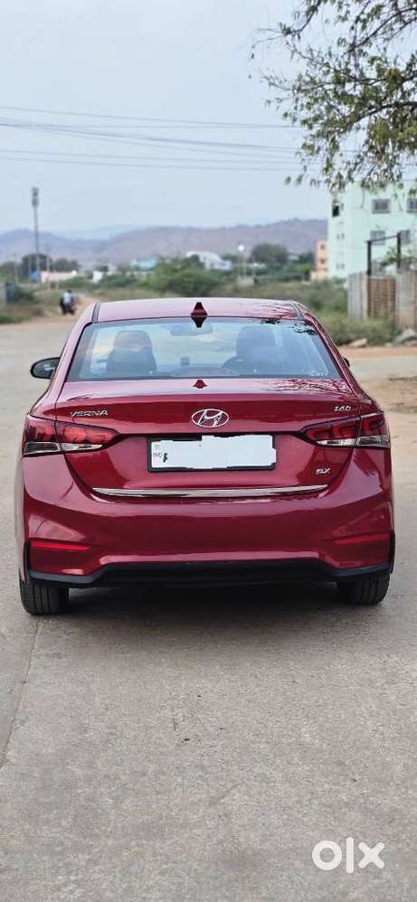 Hyundai Verna