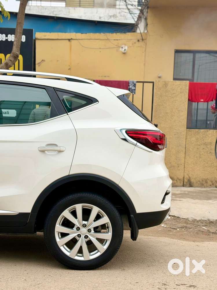 Mg Astor Zs Vti-tech Cvt Sharp, 2024, Petrol