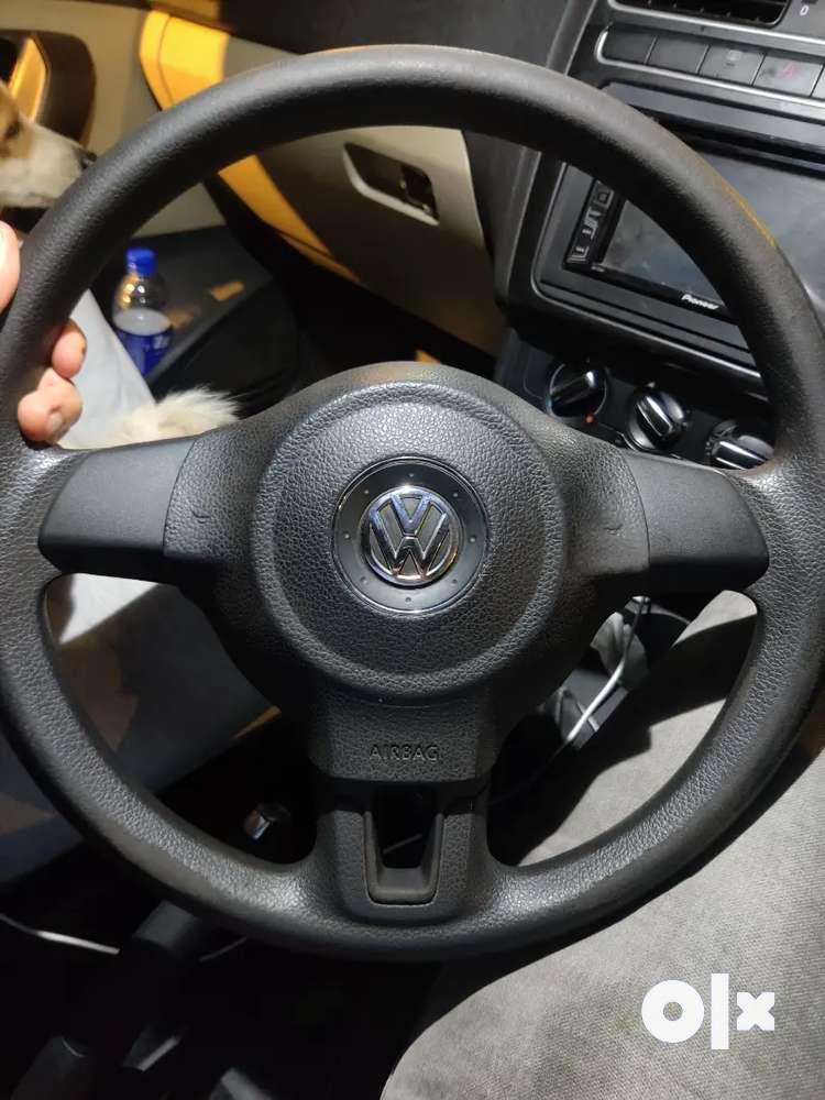 Polo steering deals wheel price