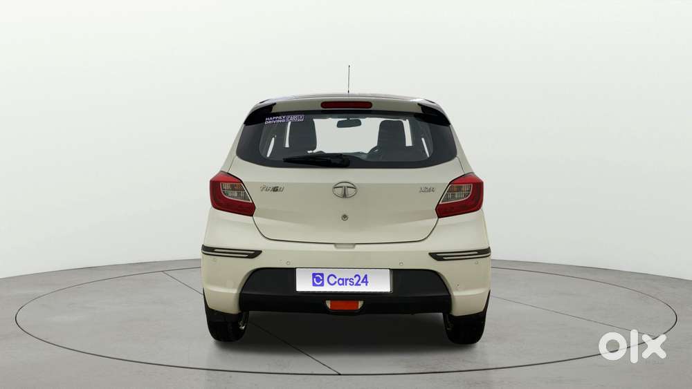 Tata Tiago 1.2 Revotron Xza, 2018, Petrol