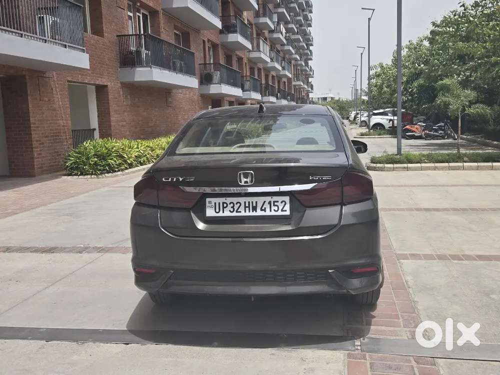 Honda City Diesel 2017 Mint Condition New Tire New Ac Compressor Insta