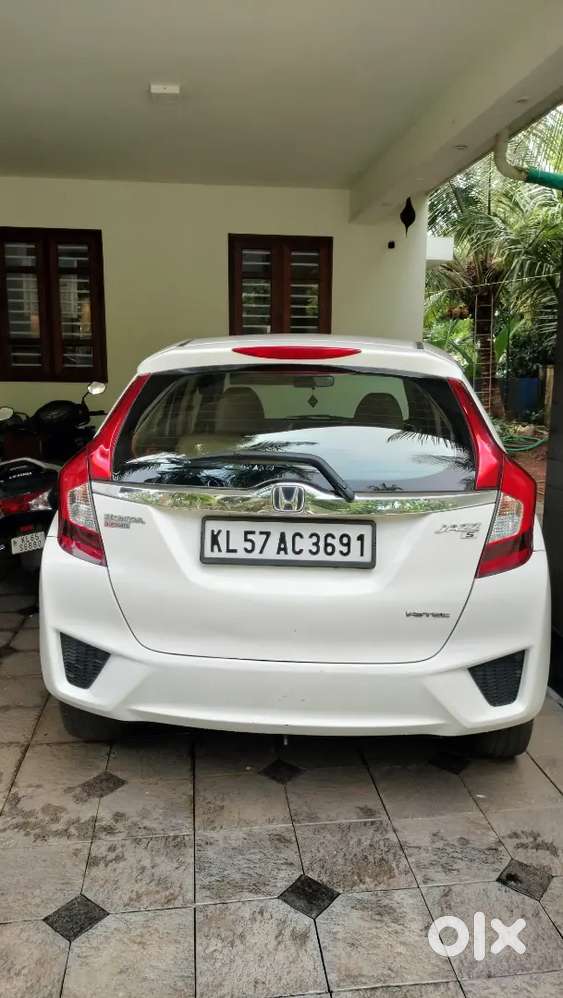 Honda Jazz 2016 Diesel 68000 Km Driven