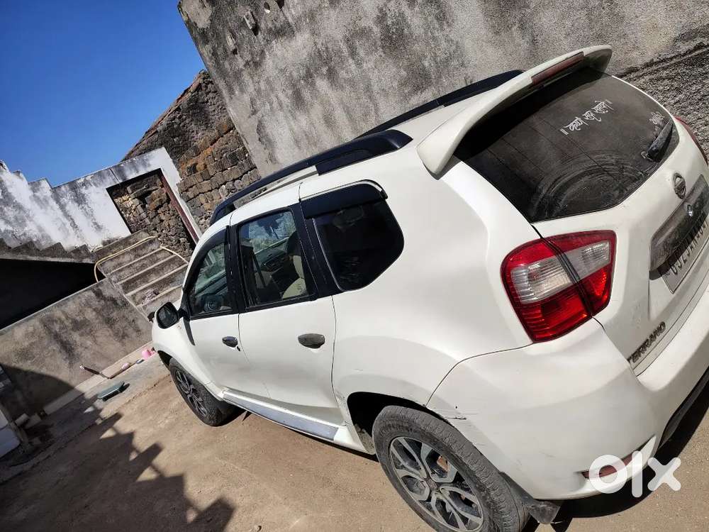 Nissan Terrano 2014