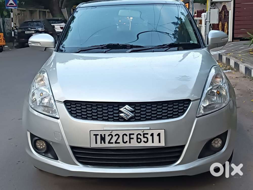 Maruti Suzuki Swift Vxi + Manual, 2012, Petrol