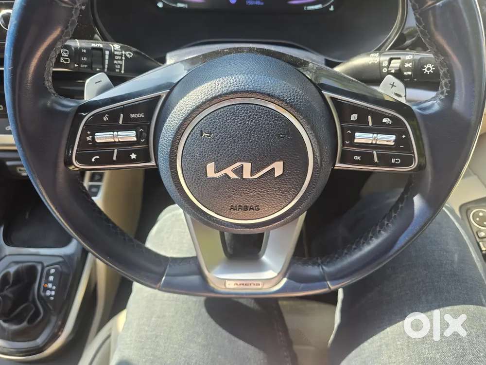 Kia Carens 2023 Diesel Well Maintained