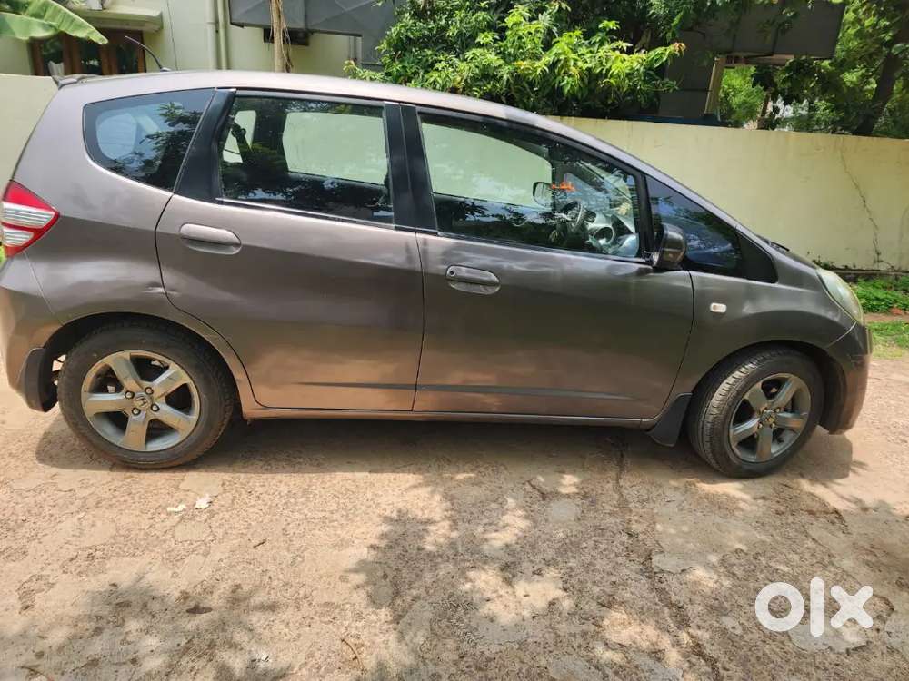 Honda Jazz X I-vtec, 2012 Model