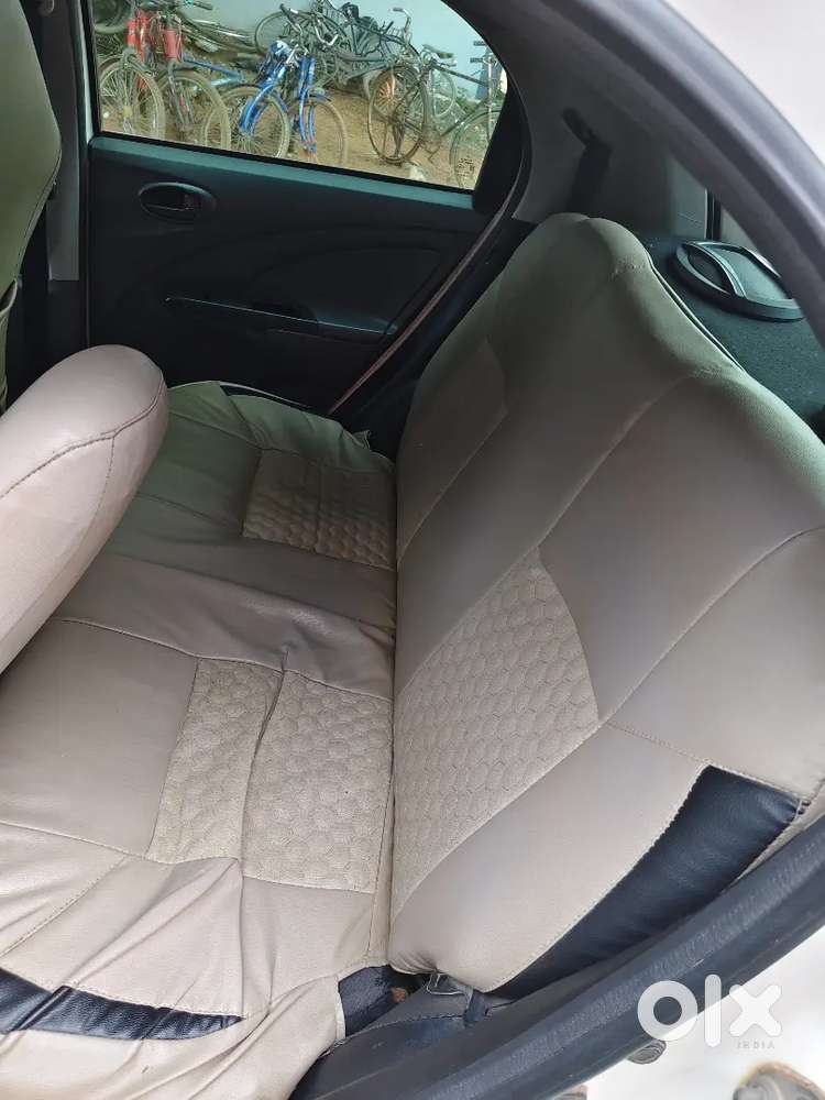 Toyota Etios Liva 2013