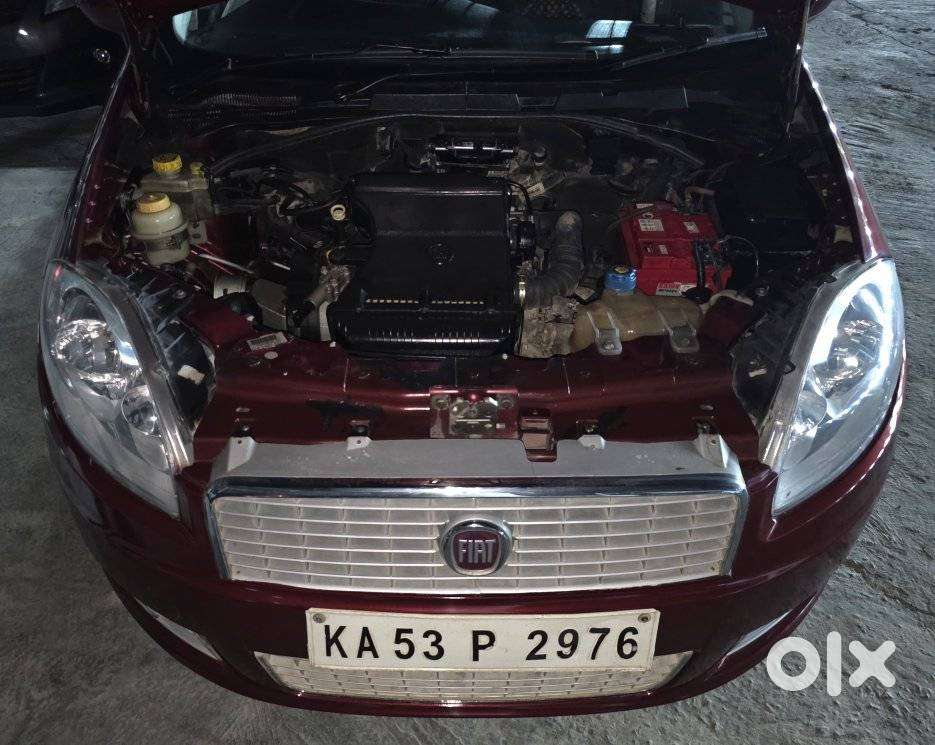 Fiat Linea Emotion Pk 1.4, 2010, Petrol
