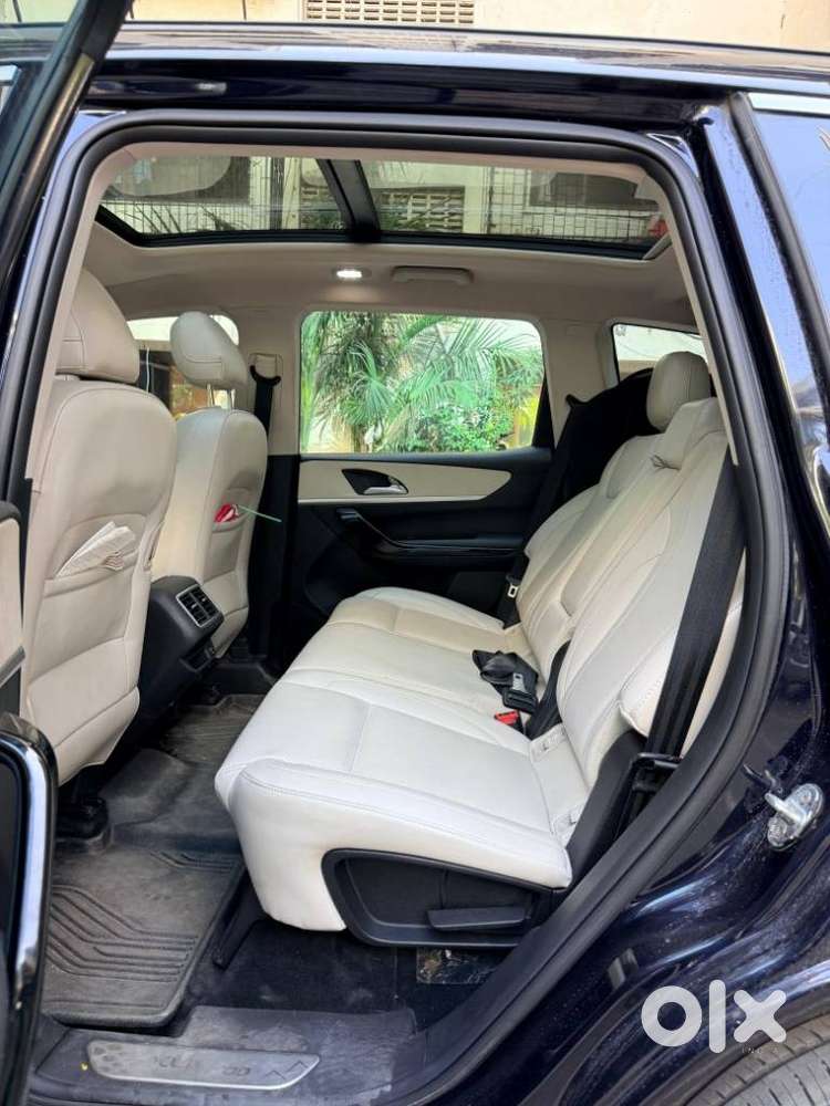 Mahindra Xuv700 2.2 Ax 7 Diesel At Luxury Pack Str, 2023, Diesel