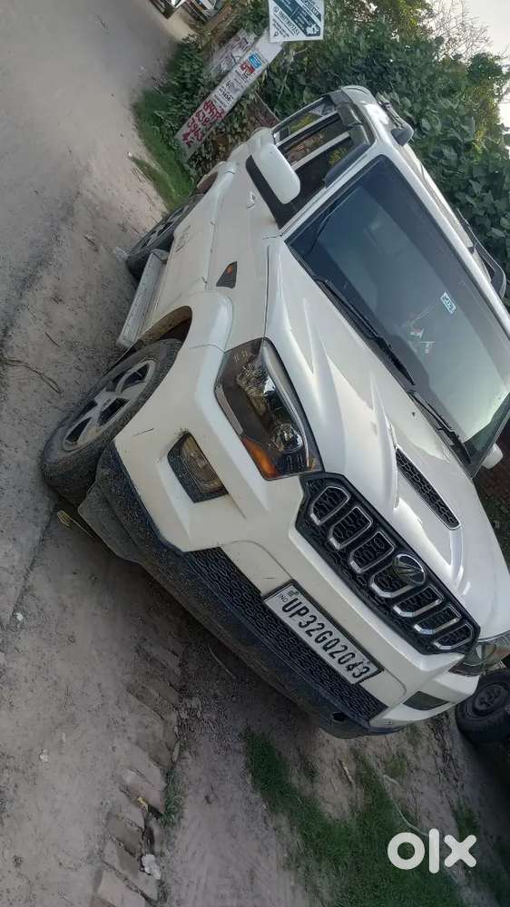 Mahindra Scorpio S4 Plus 2015