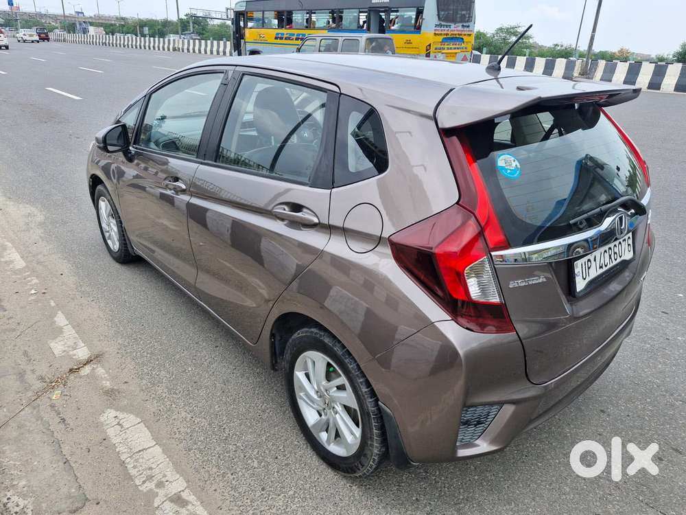 Honda Jazz V Mt Privilege, 2015, Cng & Hybrids