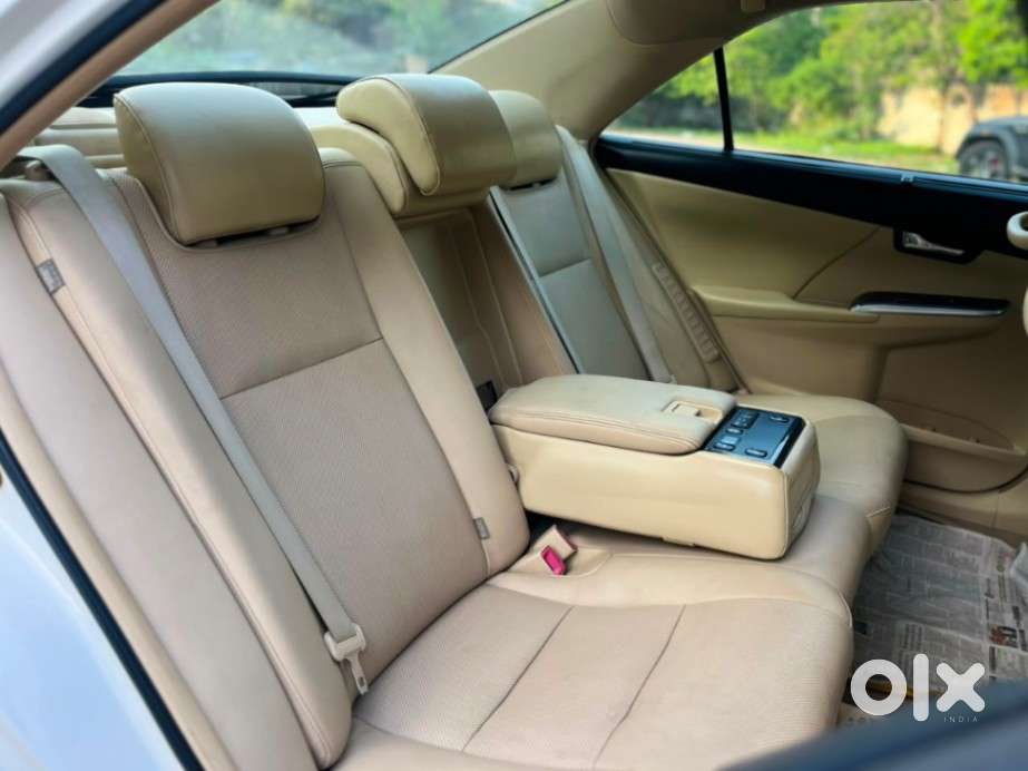 Toyota Camry Hybrid, 2017, Petrol