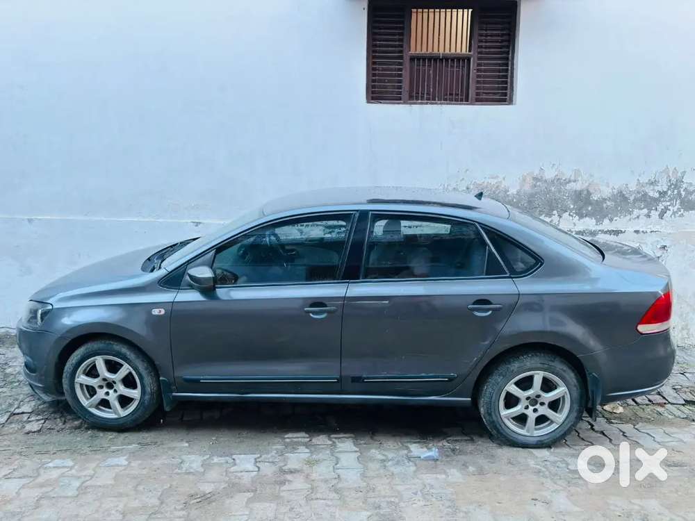 Volkswagen Vento1.6 Petrol 2013
