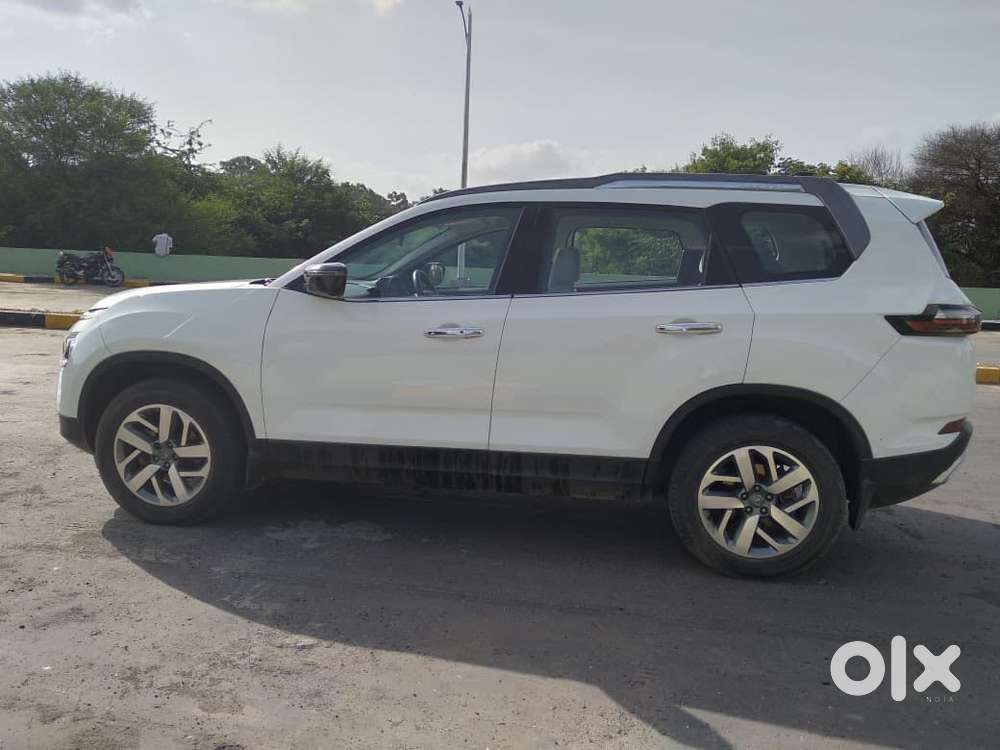 Tata Safari 2.0 Kryotec Xza Plus (o) Red Dark Edition, 2023, Diesel