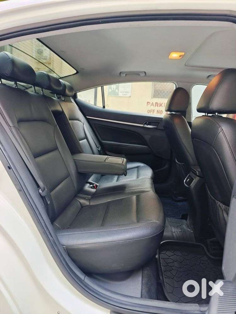 Hyundai Elantra 1.6 Sx Option At, 2018, Petrol