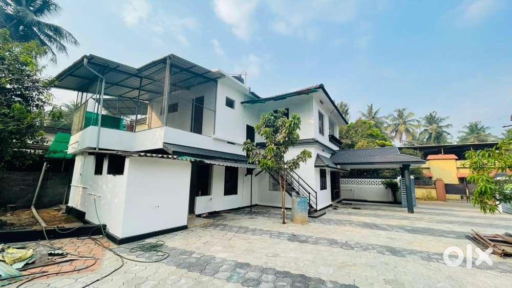 2 BHK house near kottakkal town For Rent Houses & Apartments