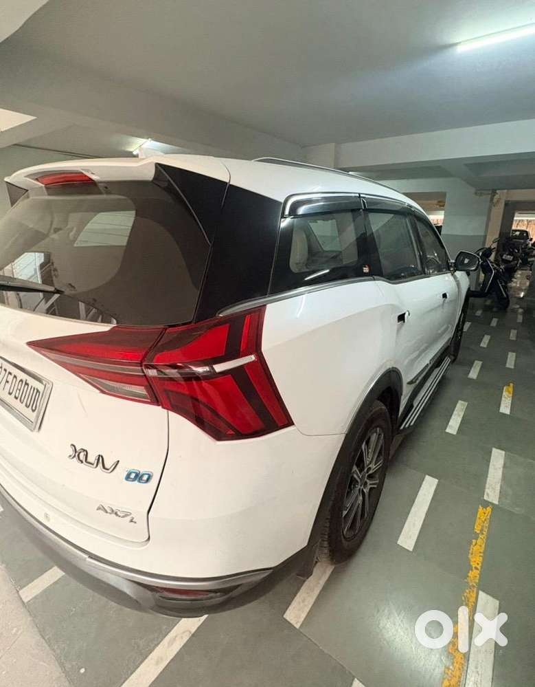 Mahindra Xuv700 2022 Diesel Well Maintained Under Warranty  Automatic