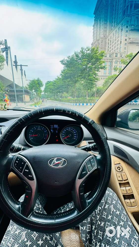 Hyundai Elantra Petrol 2013