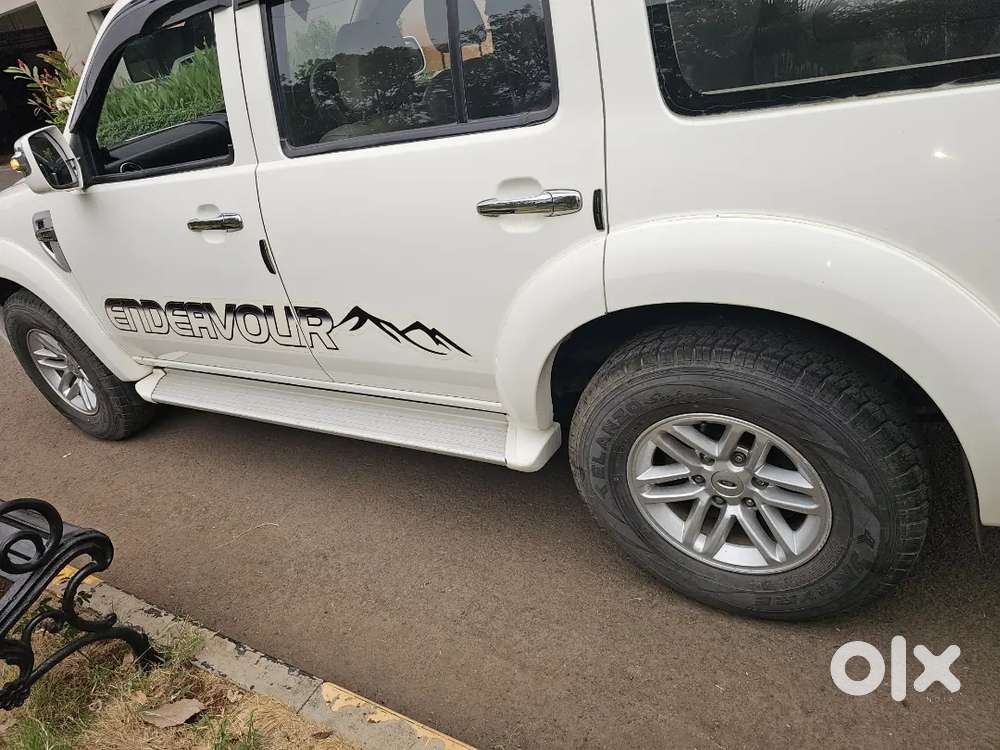 Ford Endeavor 2011 Model Only 1 Lakh Km Driven In Best Condition