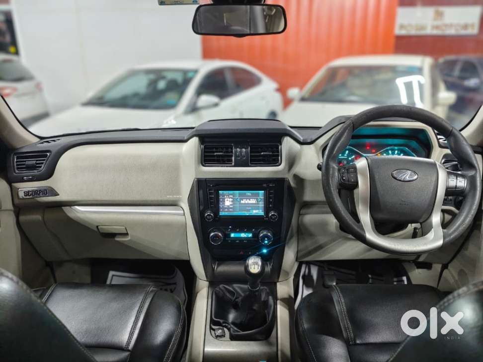 Mahindra Scorpio S10, 2015, Diesel