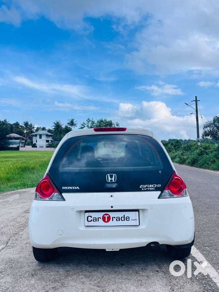Honda Brio S Mt, 2017, Petrol