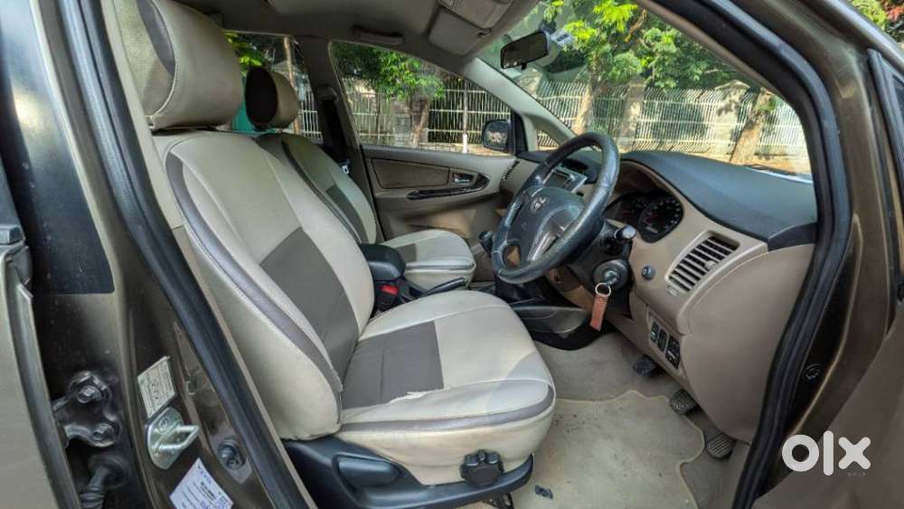 Toyota Innova 2.5 V 7 Str, 2016, Diesel