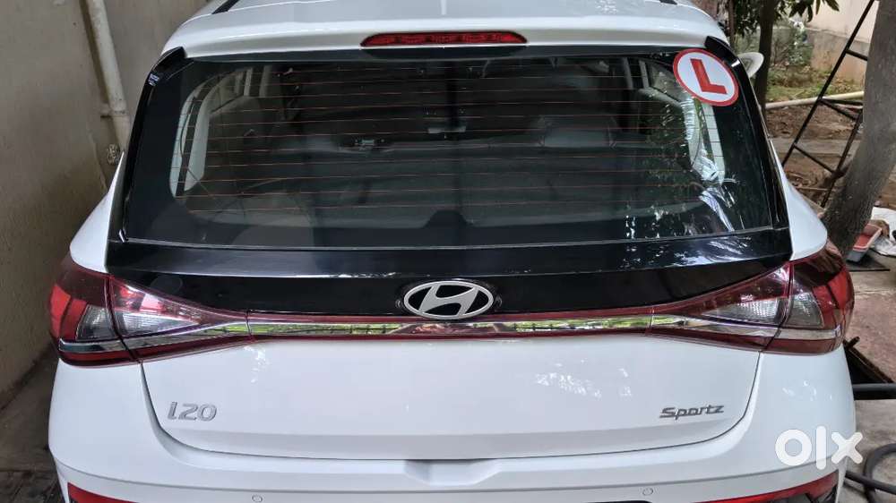 Hyundai I20 Ivt 2025 Petrol 2650 Km Driven