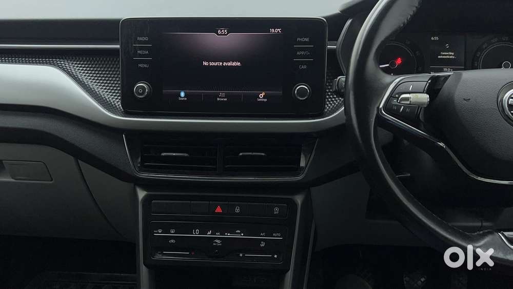 Skoda Kushaq Ambition 1.0l Tsi Mt, 2022, Petrol