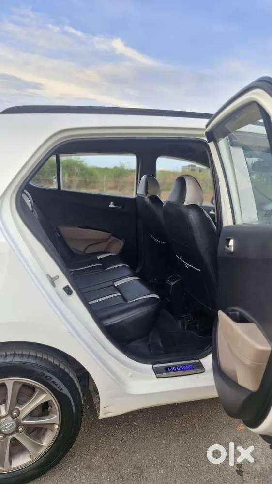 Hyundai Grand I10 Asta (o) 2016 1st Owner