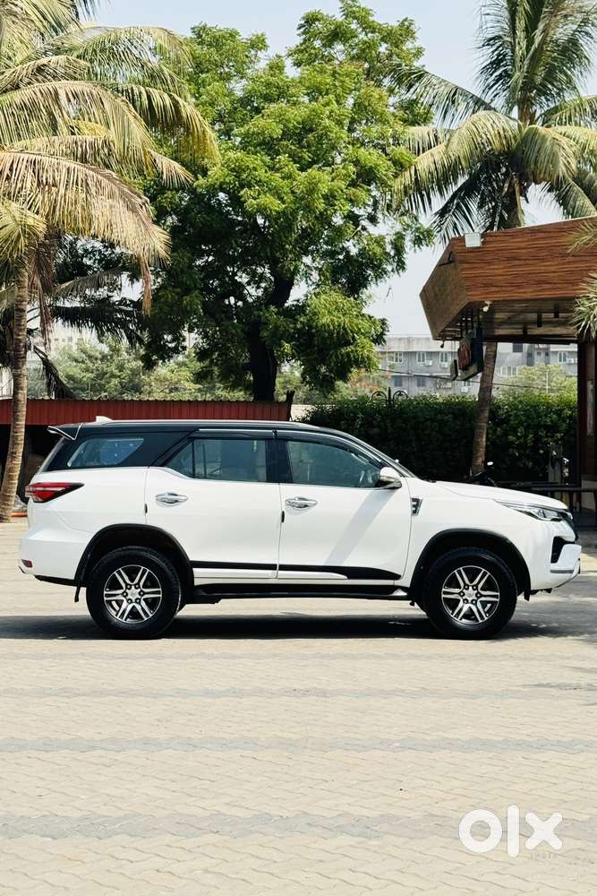 Toyota Fortuner 4x2 At 2.8 Diesel, 2022, Diesel