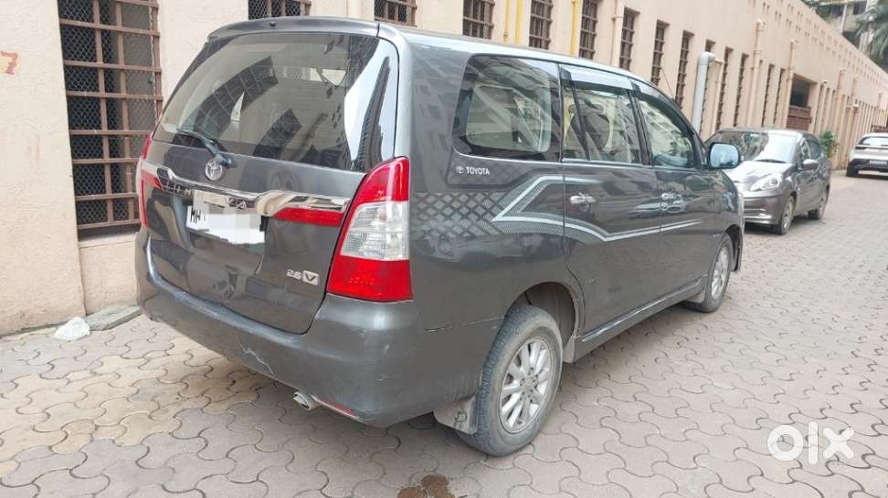Toyota Innova 2.5 V 8 Str, 2014, Diesel