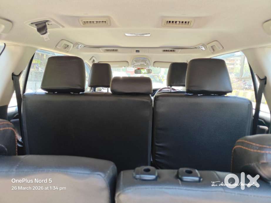 Toyota Innova Crysta 2.4 V 8 Str, 2017, Diesel