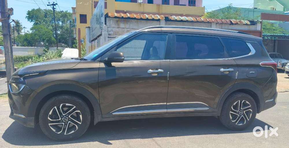 Kia Carens 1.4 Luxury 7 Str, 2022, Petrol