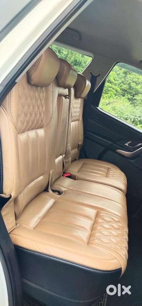 Mahindra Xuv500 W11 Option, 2019, Diesel