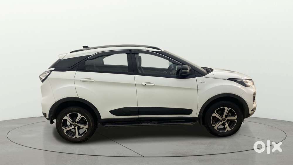 Tata Nexon 1.2 Revotron Xz Plus, 2022, Petrol