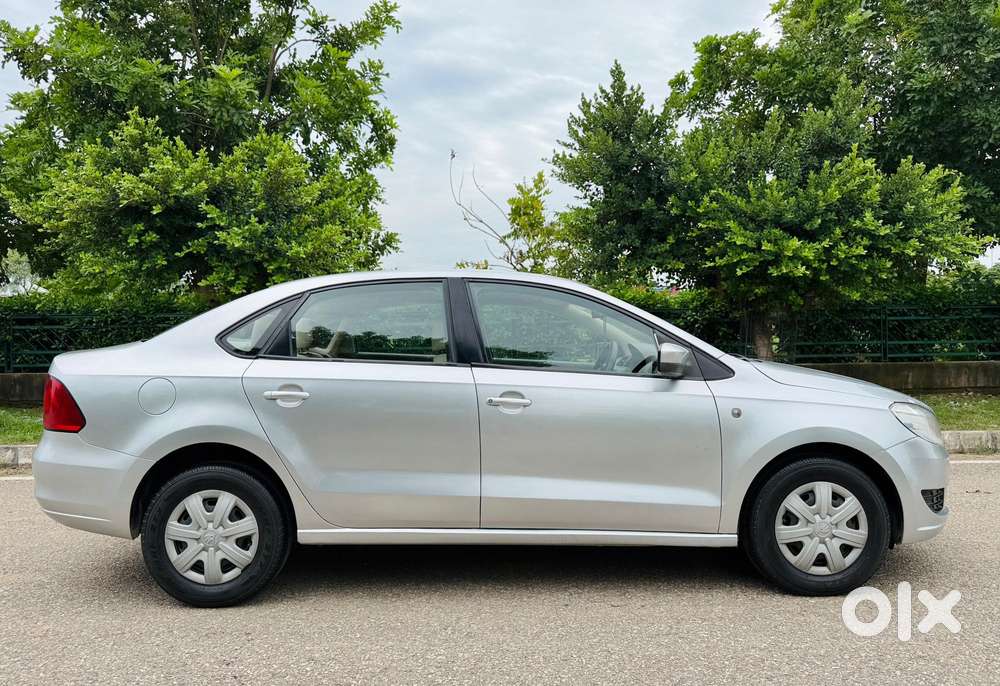 Skoda Rapid 1.6 Tdi Ambition, 2013, Diesel
