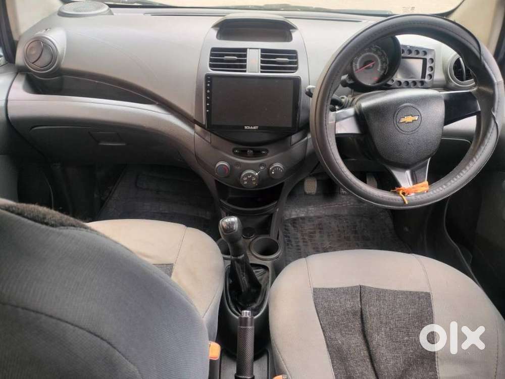 Chevrolet Beat, 2015, Petrol