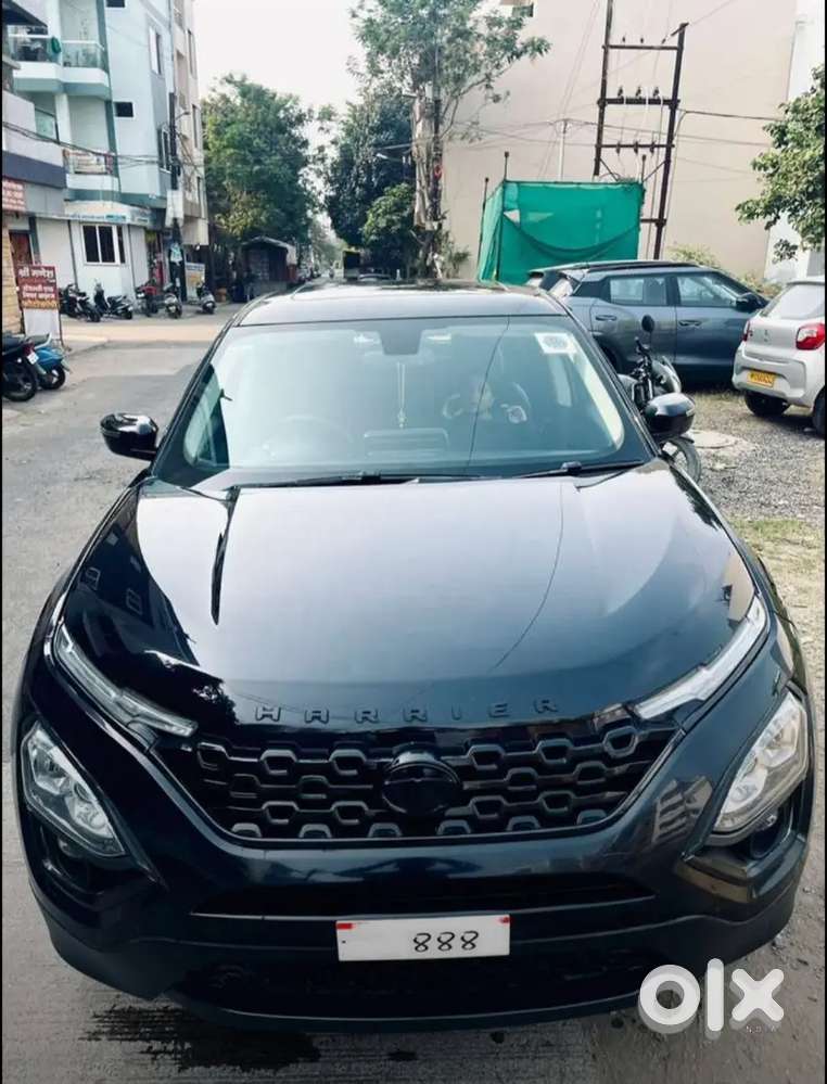 Showroom Condition Tata Harrier Sunroof